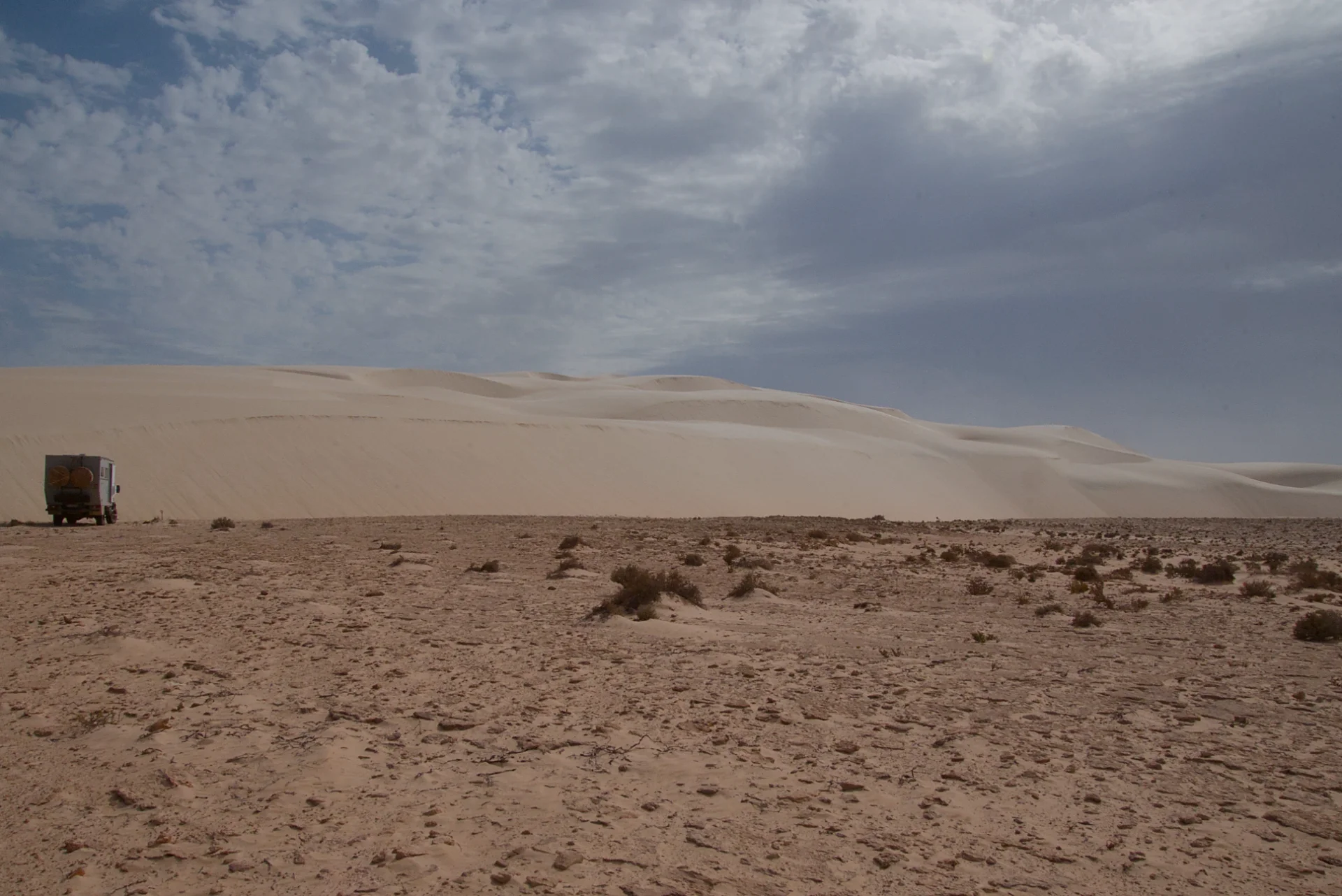 Marokko zum zweiten der weiße Sand der Sahara
